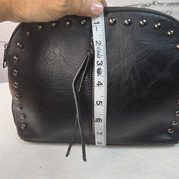 Sam And Hadley Chic Black Studded Crossbody Bag Mutiple Compartnents - Picture 6 of 11